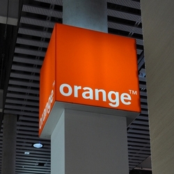 Djingo : l'assistant virtuel développé par Orange Orange lance un assistant virtuel : Djingo