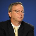 Eric Schmidt dvoile un guide pour les utilisateurs d'iPhone voulant passer  Android OS