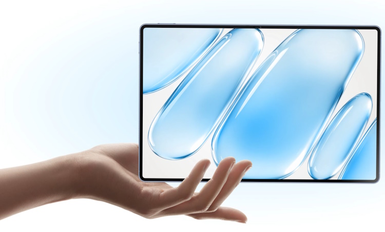 Huawei MatePad Pro 12 : 4,7 mm d'épaisseur et un écran OLED 3K pour séduire les pros Huawei MatePad Pro 12 : 4,7 mm d'épaisseur et un écran OLED 3K pour séduire les pros