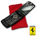Le MOTORAZR maxx V6 Ferrari Challenge : un mobile qui rugit ! Le MOTORAZR maxx V6 Ferrari Challenge : un mobile qui rugit !