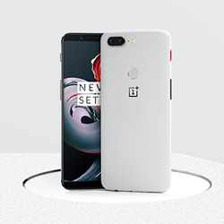OnePlus dévoile son OnePlus 5T Sandstone White en édition limitée OnePlus dévoile son OnePlus 5T Sandstone White en édition limitée