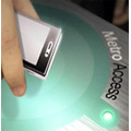 Orange et China Mobile vont coopérer sur l'adoption de standards NFC interopérables basés sur la carte SIM Orange et China Mobile vont coopérer sur l'adoption de standards NFC interopérables basés sur la carte SIM